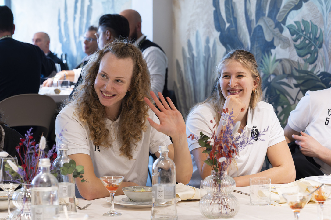 79601D8B 6FCC 41F9 9F67 CC57716BA9F0 1 105 c